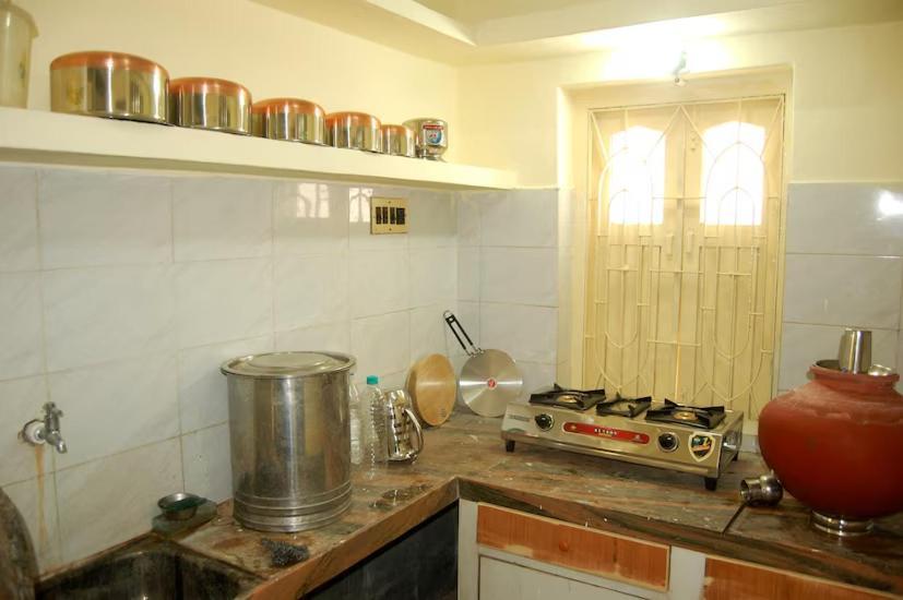 Chitrakut Bungalows ทวารกา ภายนอก รูปภาพ